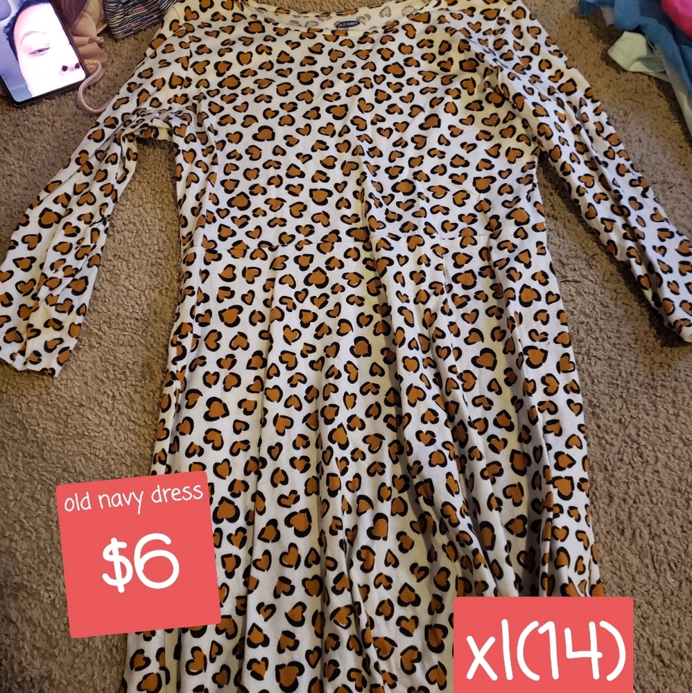 Girl's clothes